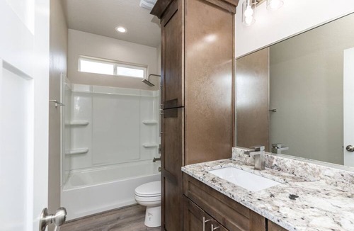 Elko House | #18 5-bedroom, 3bath, 2 garage House in terrific Elko near Walmart
