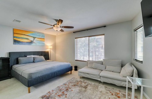 Las Vegas House | 4 Story Desert Oasis 15 mins from Las Vegas strip
