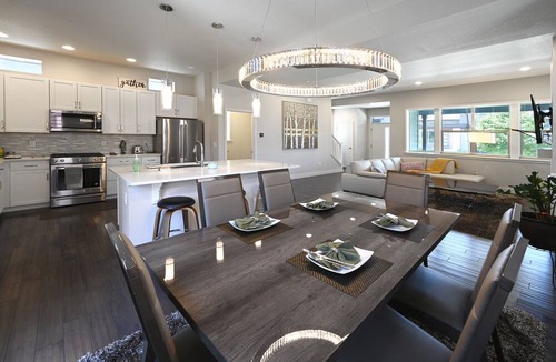 Northfield House | STAPLETON LUXURY RENTAL HOUSE