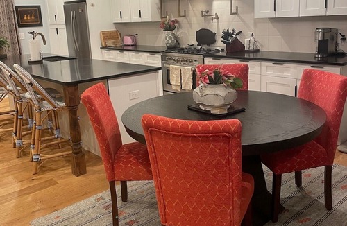 Sloan Lake House | Gorgeous remodeled Bungalow with front and backyard space- walk to restaurants!