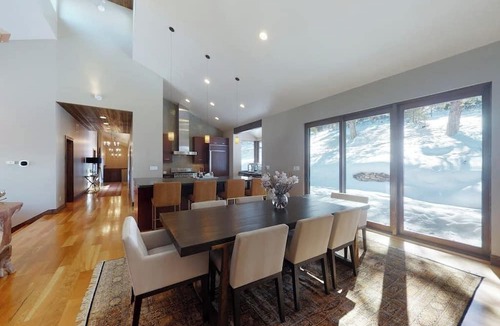 Edwards House | Luxury home with private hot tub - mountain views, gourmet kitchen & fireplace