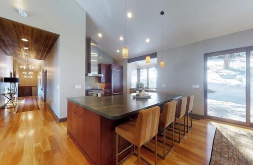 Edwards House | Luxury home with private hot tub - mountain views, gourmet kitchen & fireplace