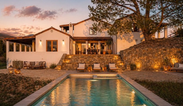 Modern Ojai Estate with 360 view & Infinity Pool 6 miles to Ojai